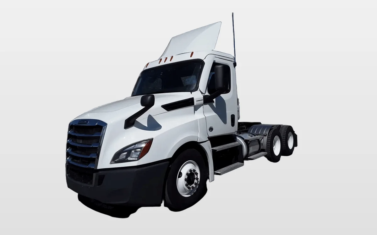 2021 Freightliner Cascadia - image 1