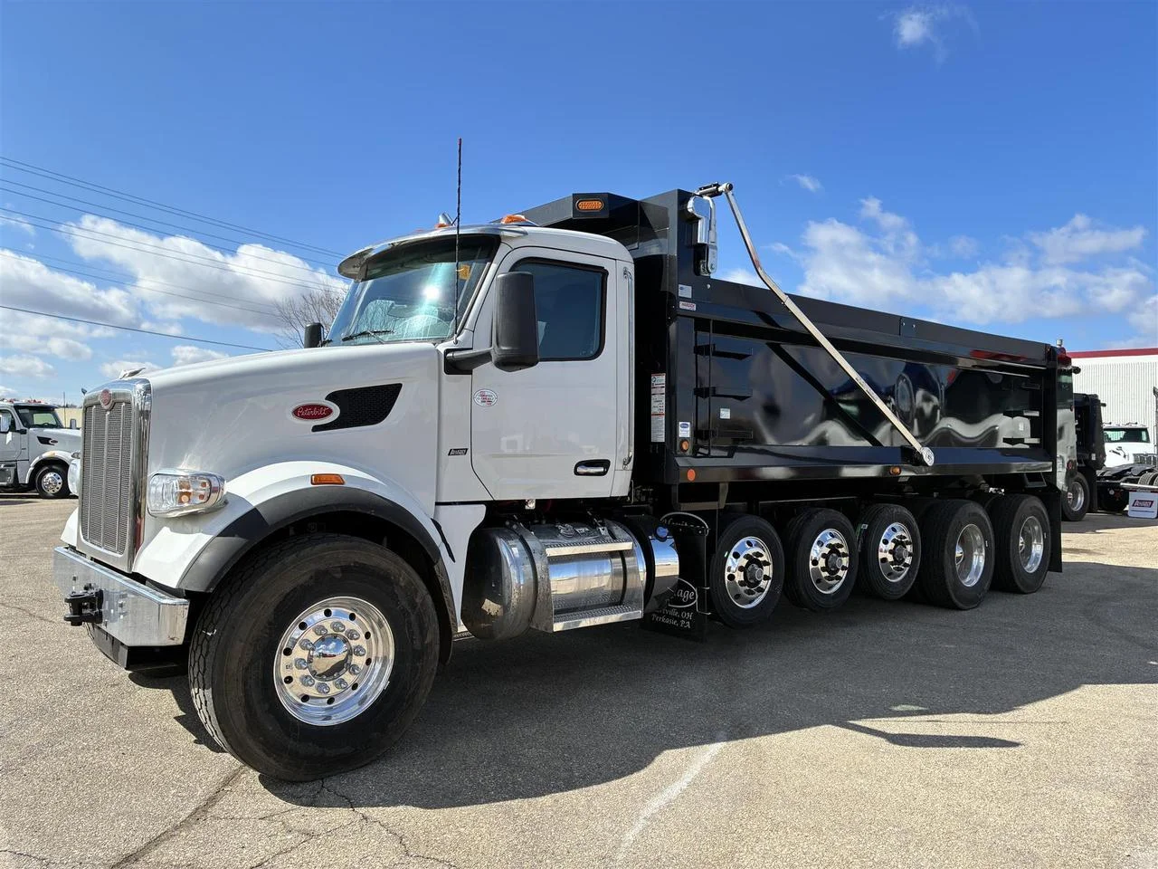 2025 Peterbilt 567 - image 12