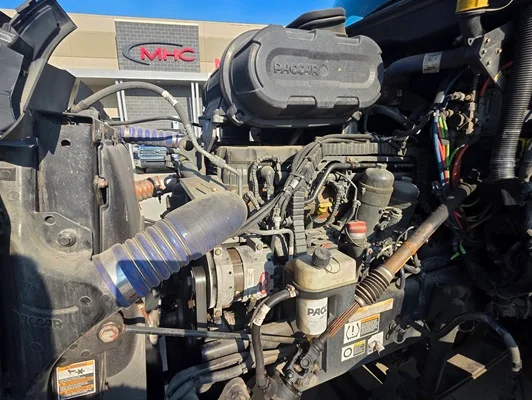 2022 Peterbilt 579 in Fort Mill, SC — photo 5