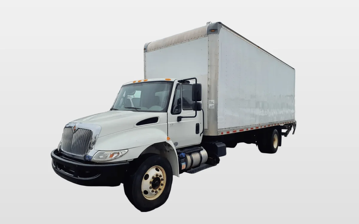 2017 International 4300 - image 1