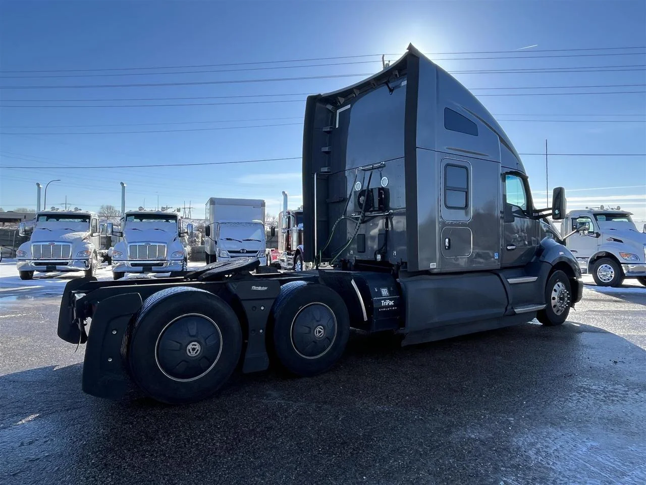 2020 Kenworth T680 - image 4