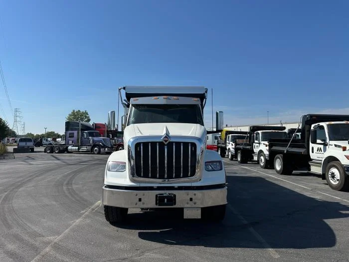 2026 International HX - image 3