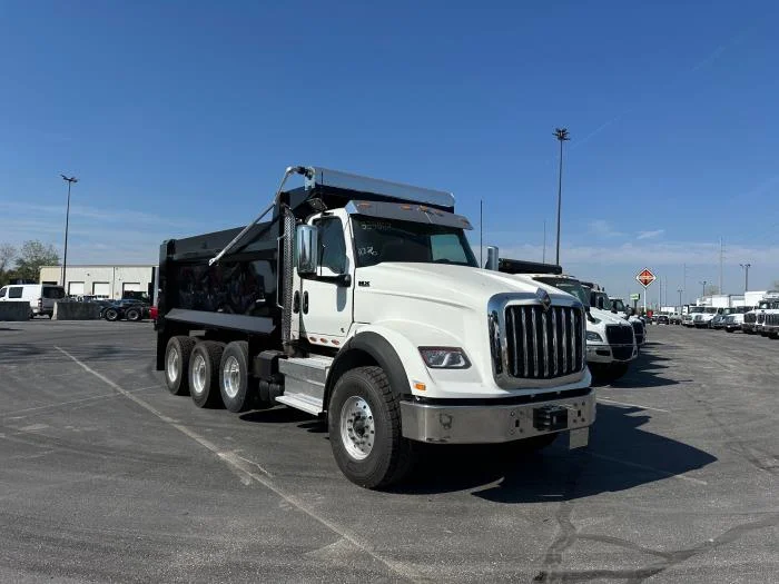 2026 International HX - image 4