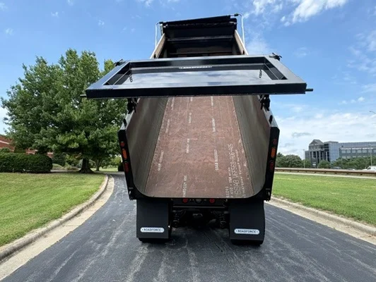 2027 Kenworth T880 in Greensboro, NC — photo 13