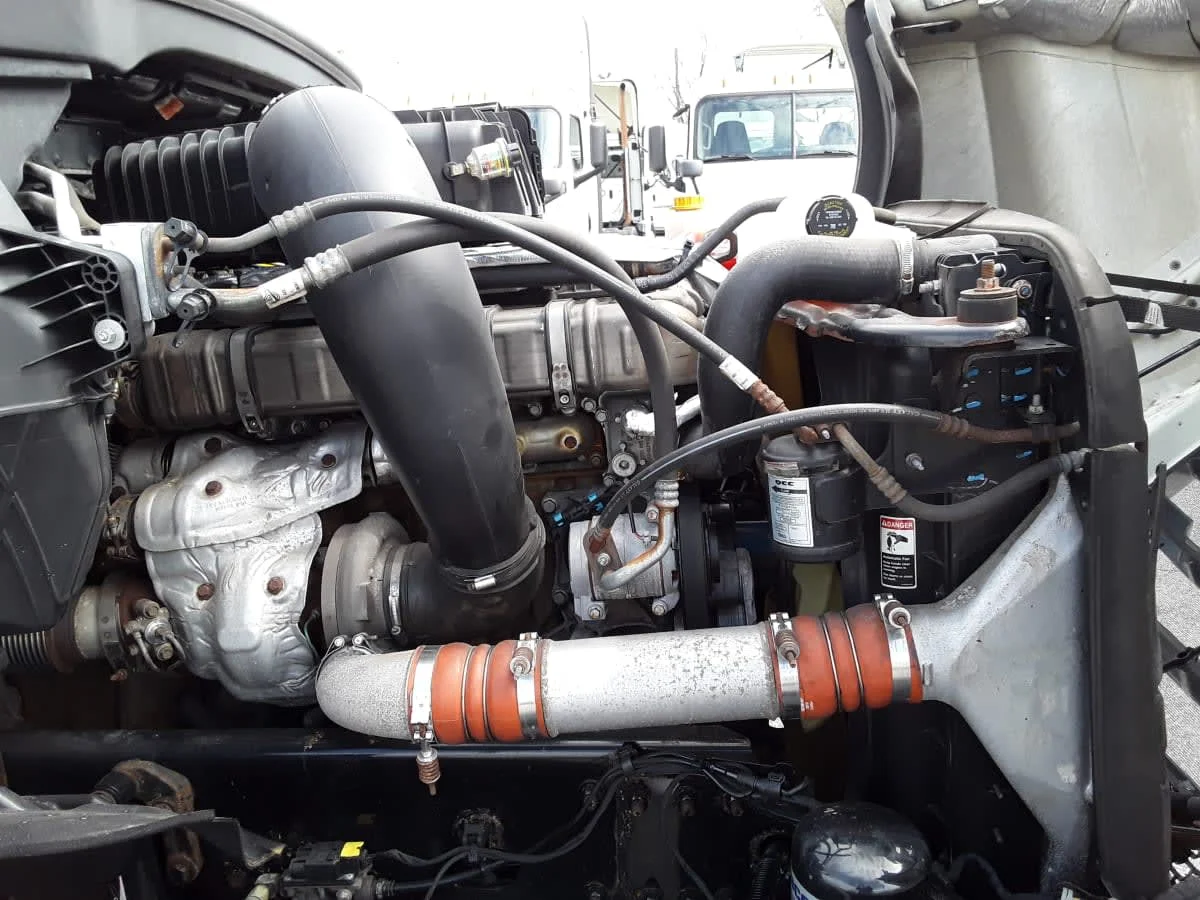 2019 Freightliner Cascadia - image 12