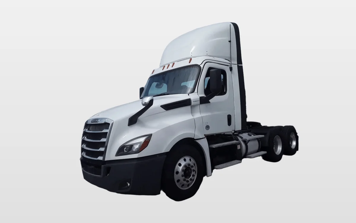 2019 Freightliner Cascadia - image 1