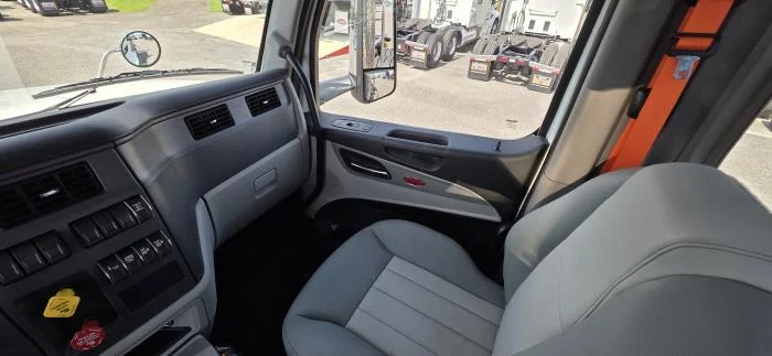 2027 Peterbilt 567 in Jacksonville, FL — photo 14