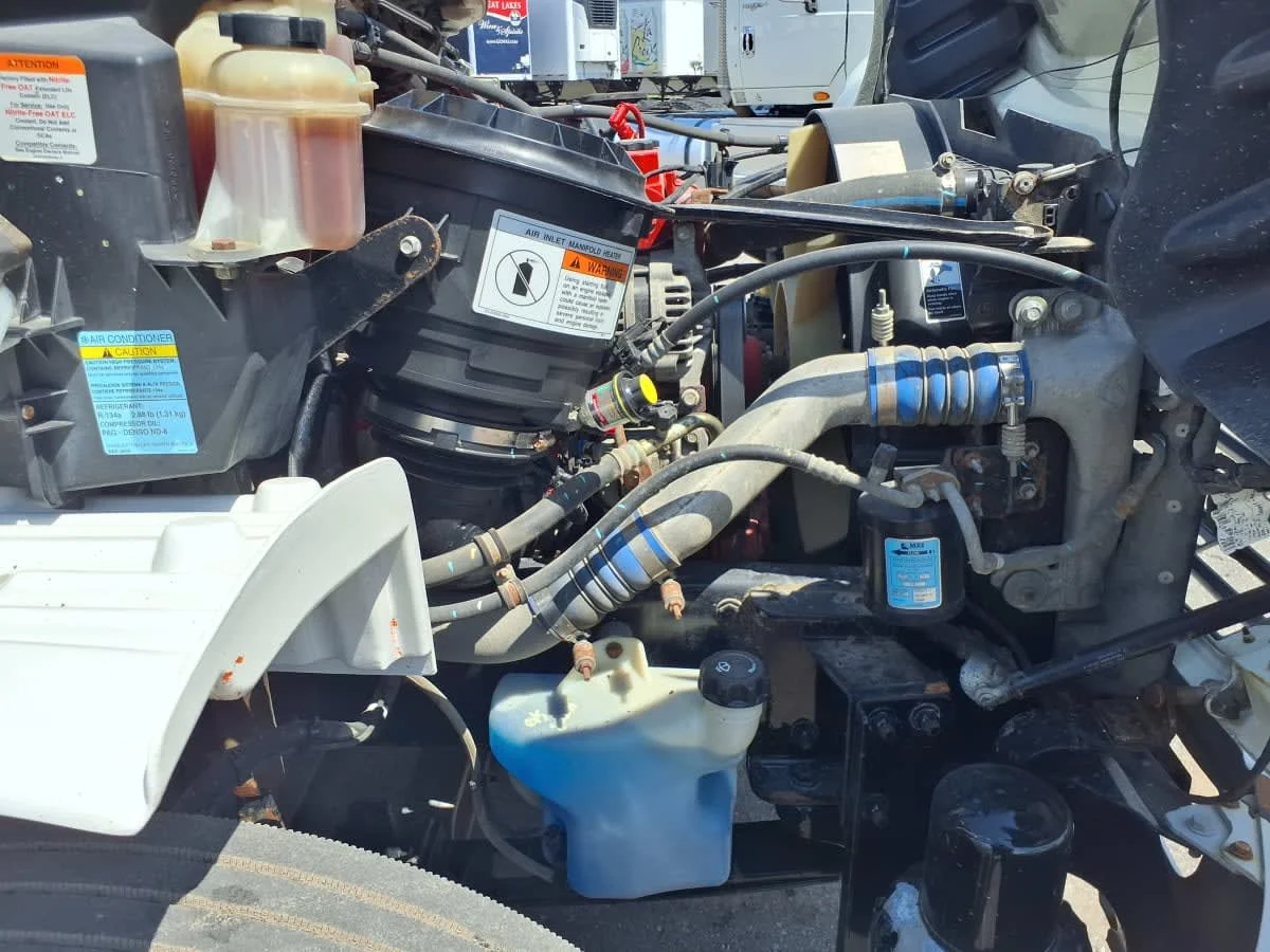 2019 Freightliner M2 106 in Taylor, MI — photo 14