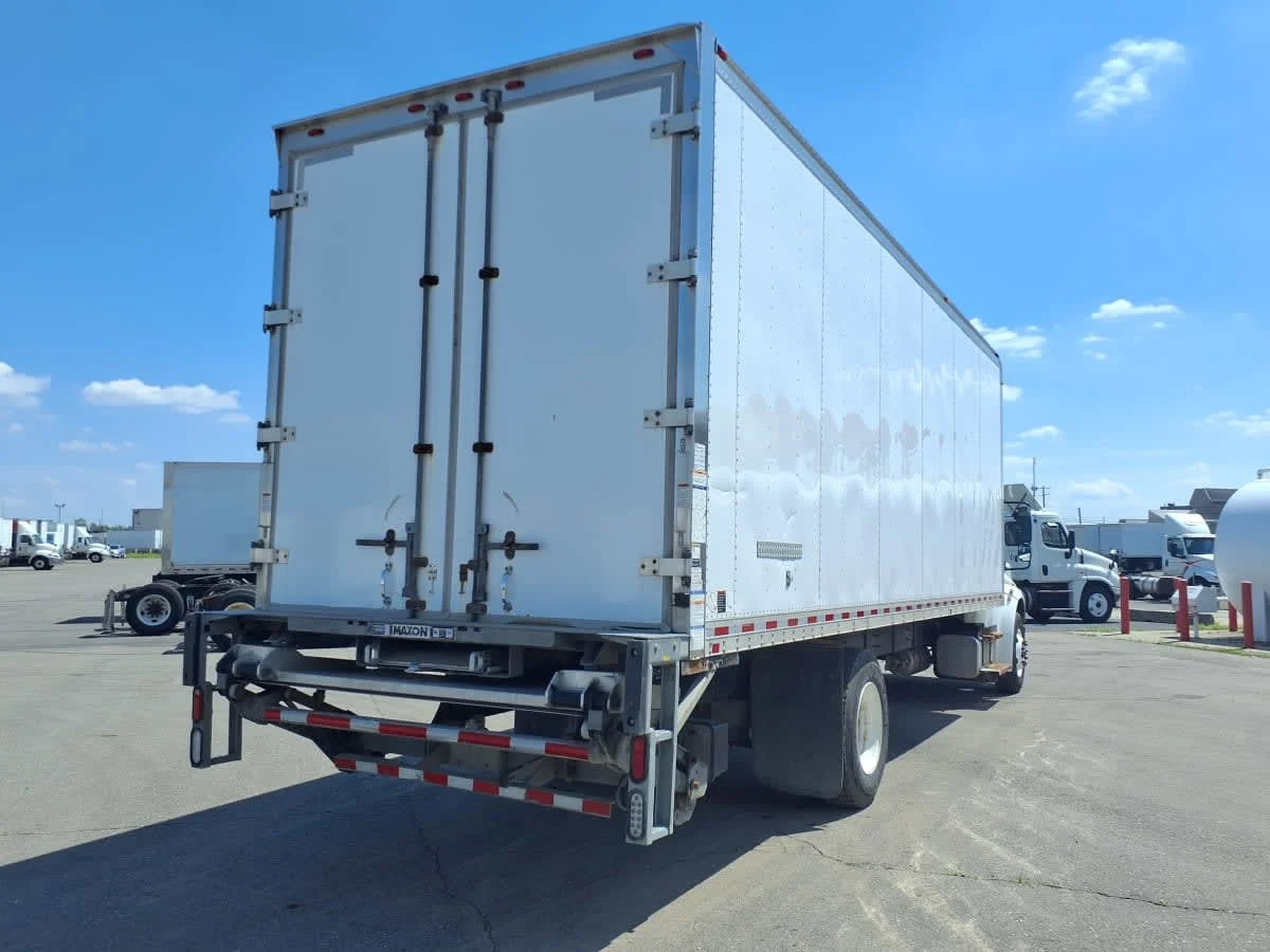 2019 Freightliner M2 106 in Taylor, MI — photo 4