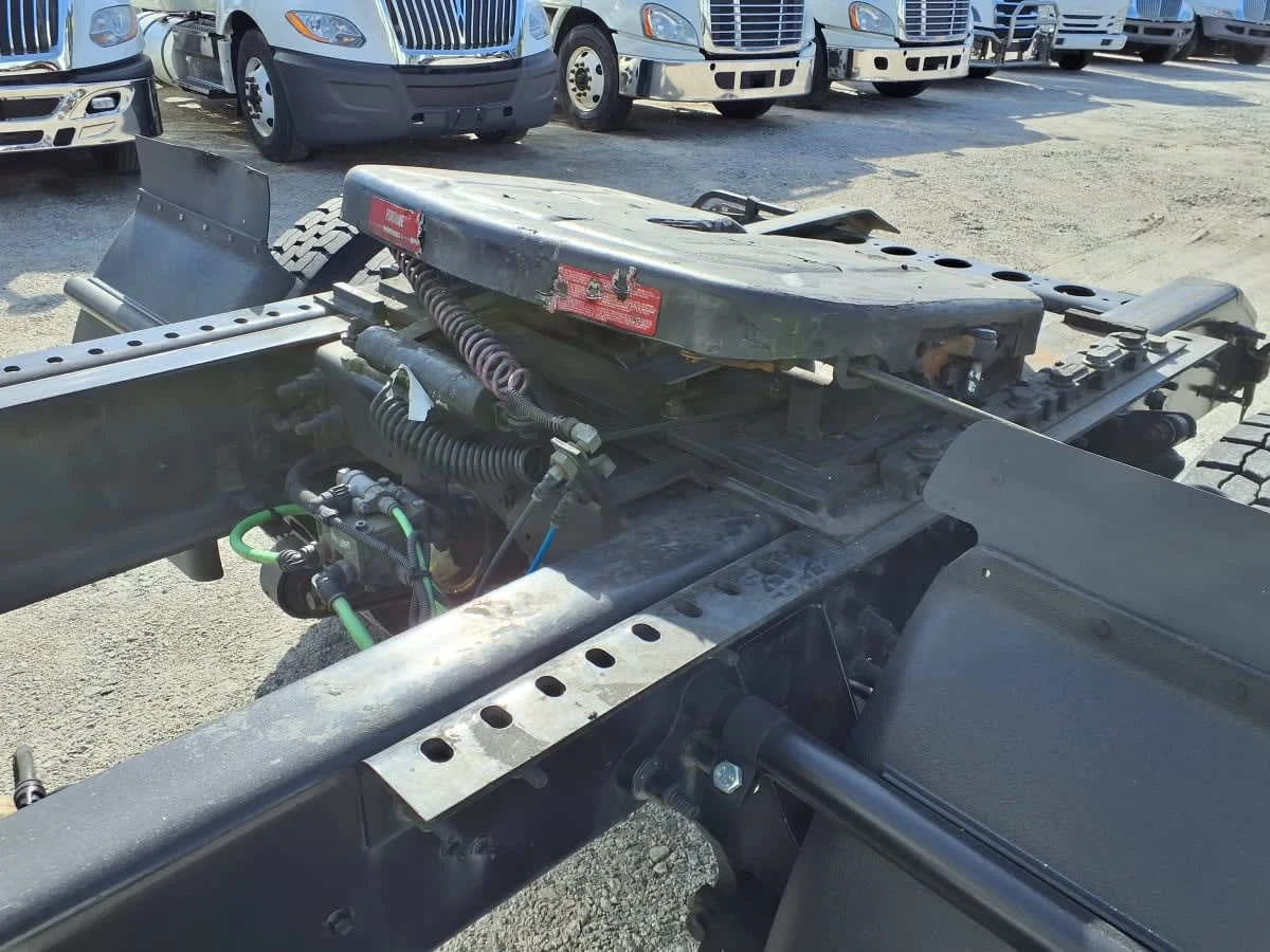 2020 International RH - image 13