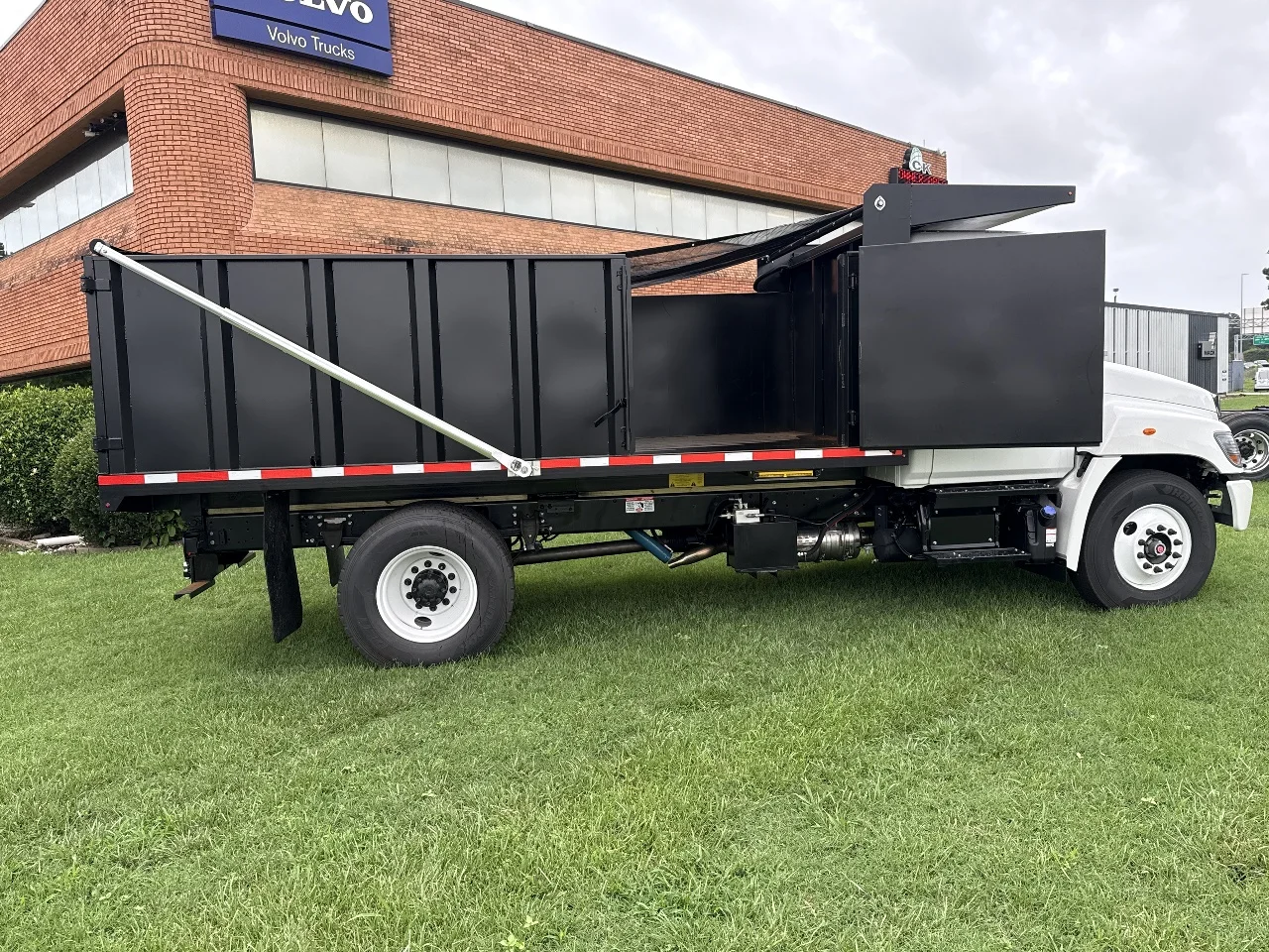 2026 Hino L6 in Norfolk, VA — photo 3