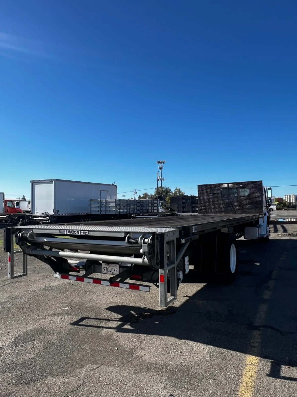 2019 Freightliner M2 106 in West Sacramento, CA — photo 4