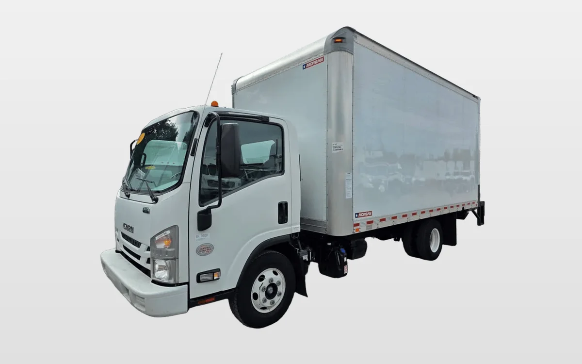 2020 Isuzu NPR - image 1