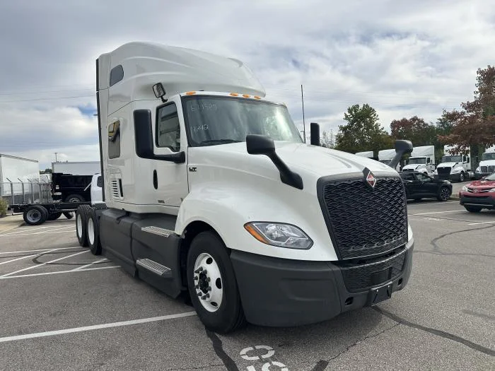 2026 International LT - image 4