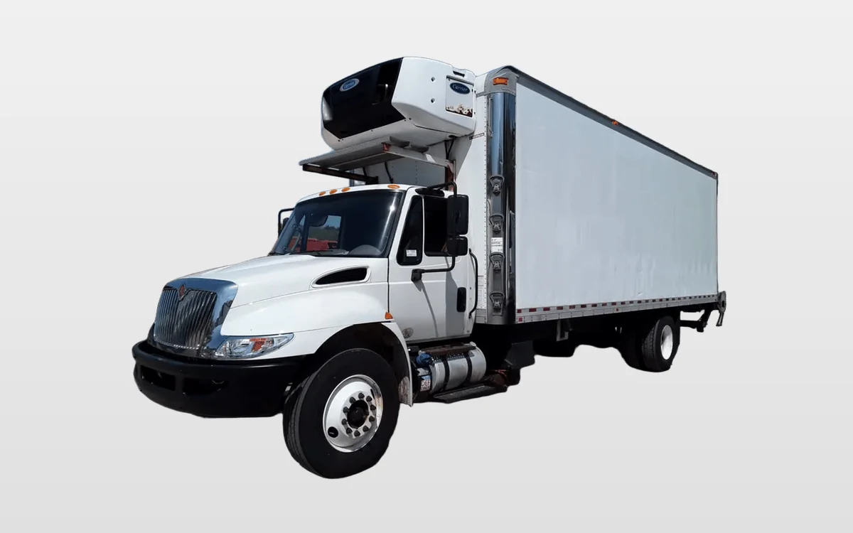 2017 International 4300 - image 1