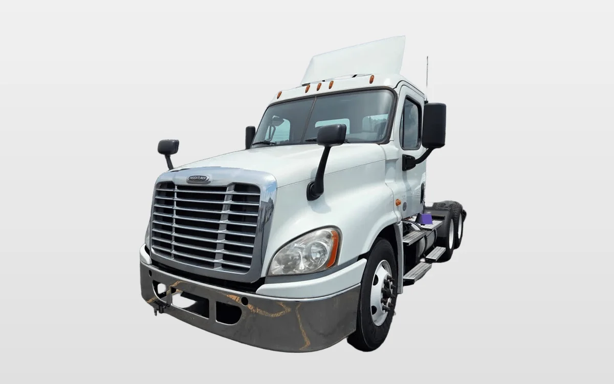 2018 Freightliner - image 1