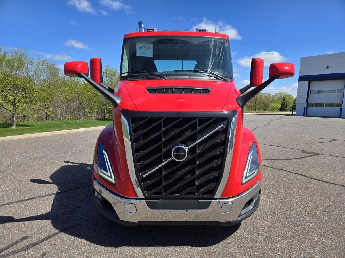 2027 Volvo in Elk River, MN — photo 8