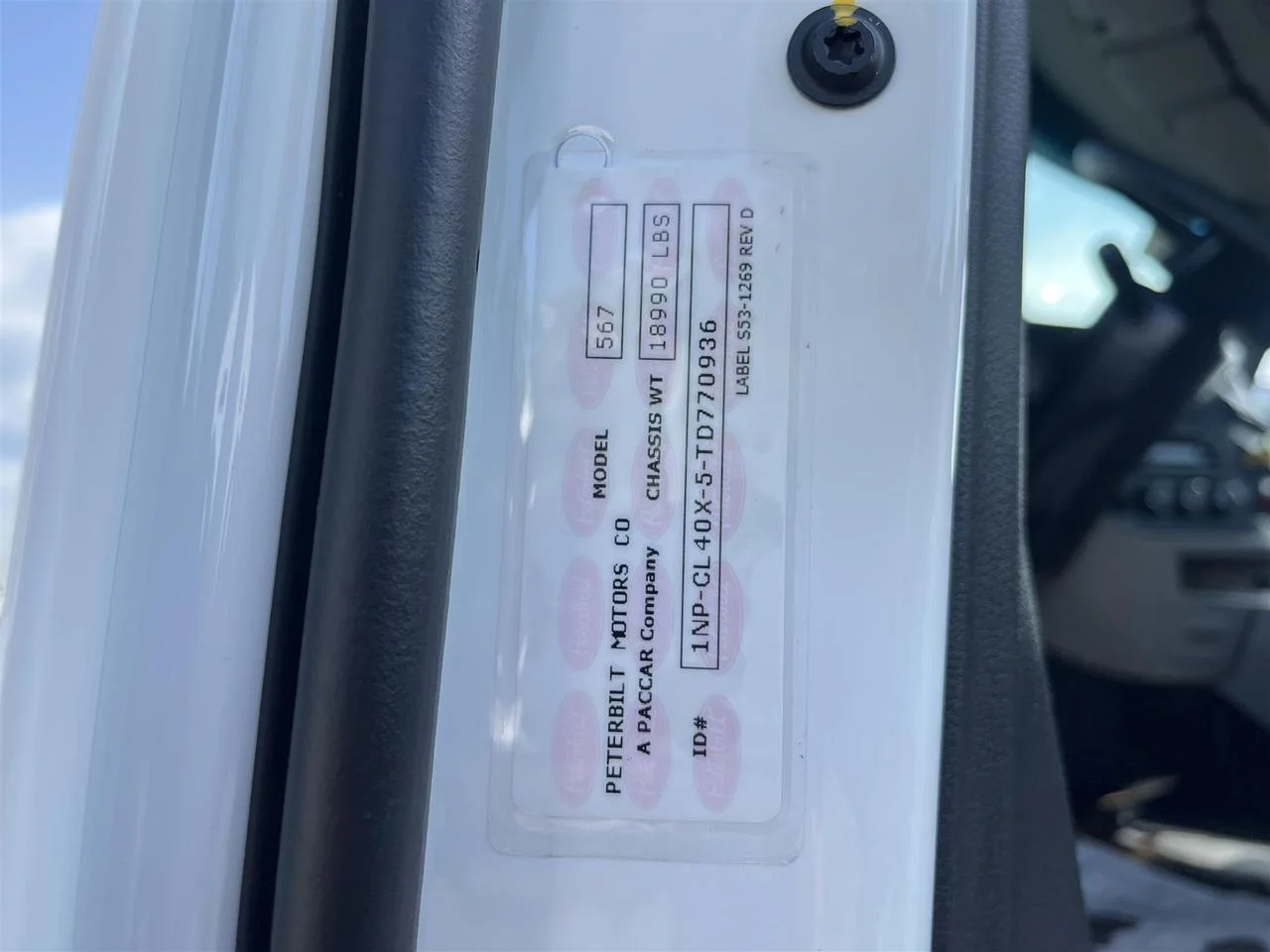2026 Peterbilt 567 - image 11