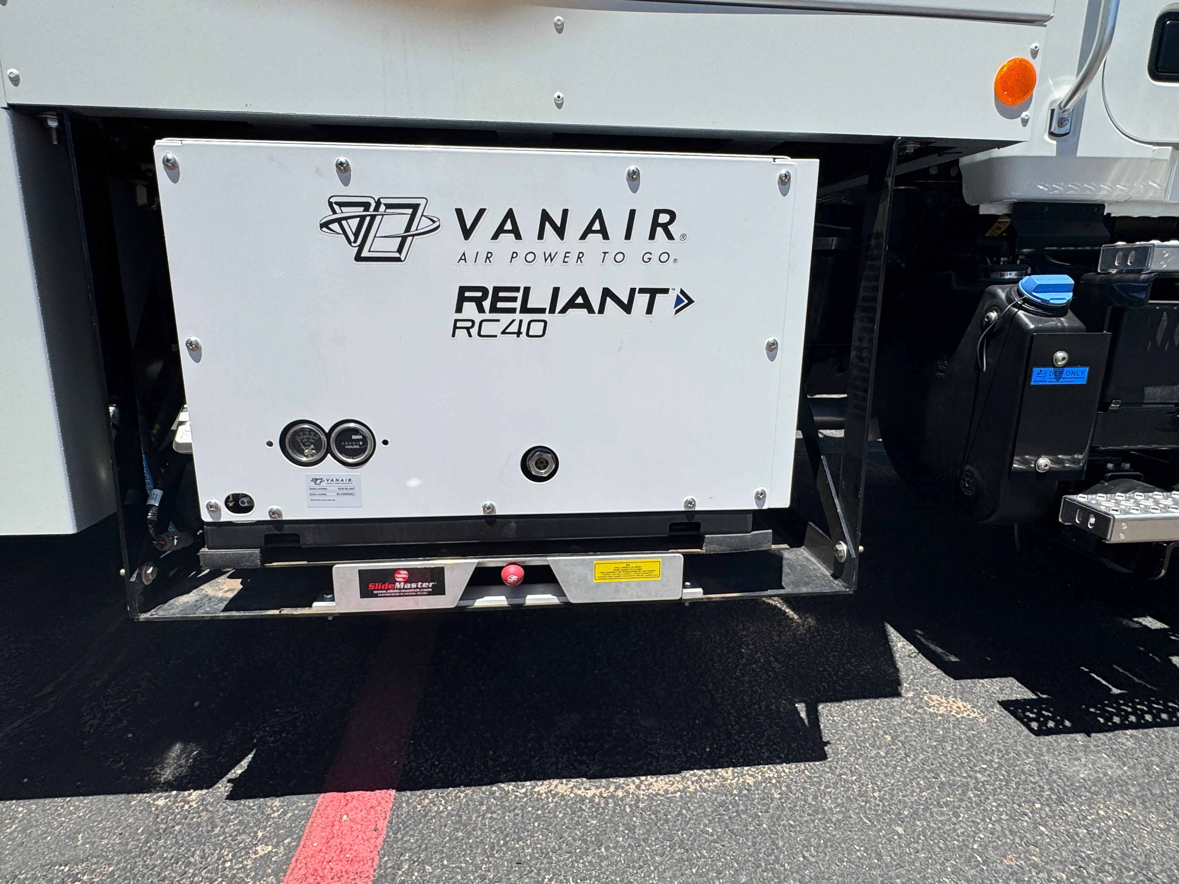 2025 Mack MD in Denver, CO — photo 7