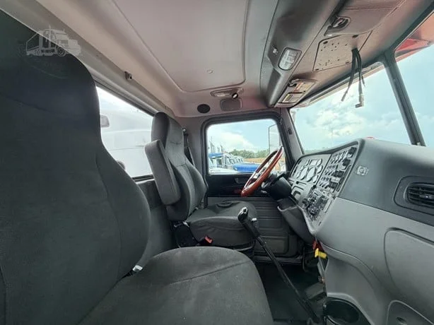 2020 Peterbilt 389 in GA — photo 7