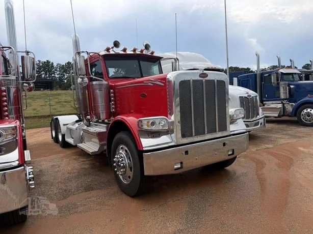 2020 Peterbilt 389 in GA — photo 2