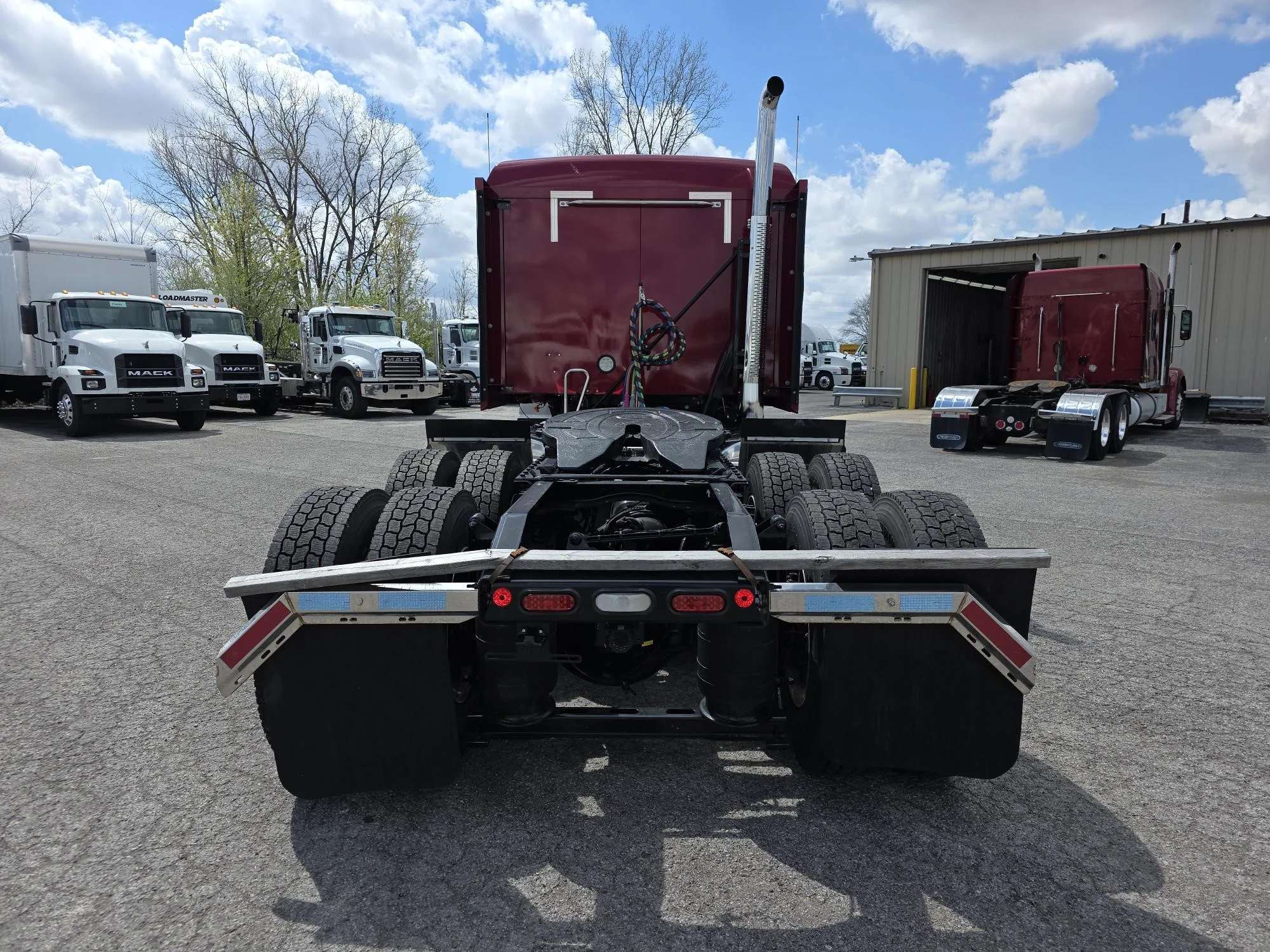 2025 Mack Anthem in Findlay, OH — photo 3