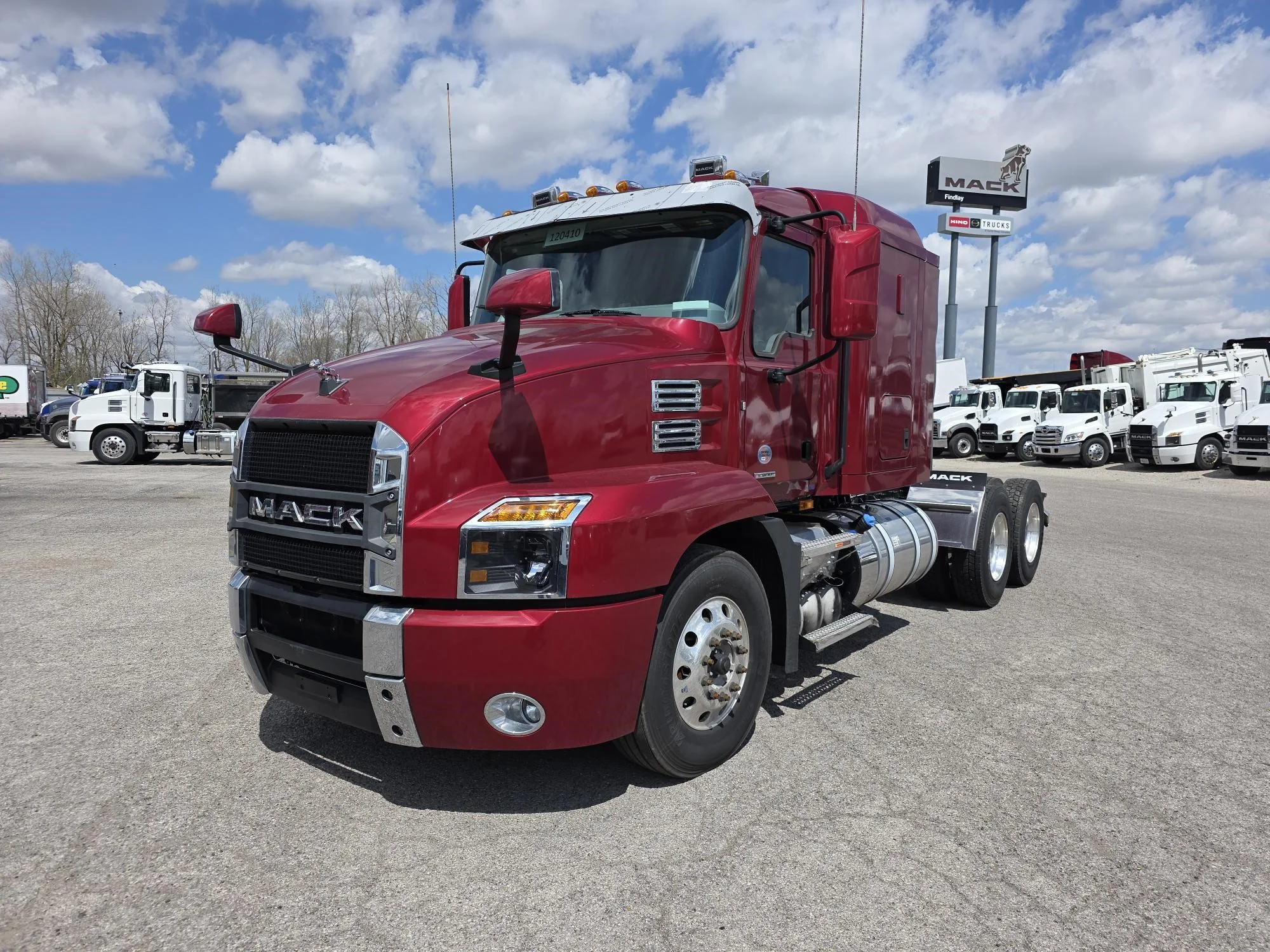 2025 Mack Anthem in Findlay, OH