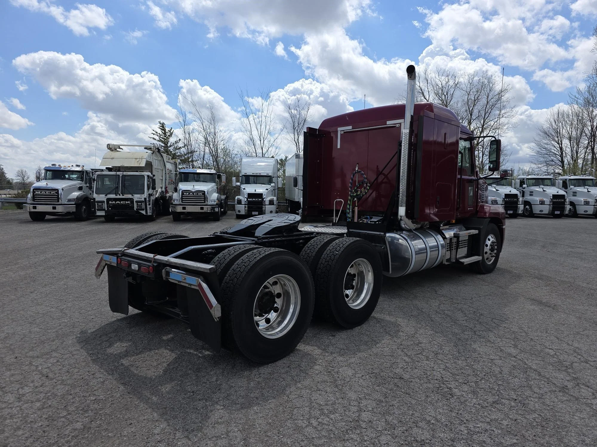 2025 Mack Anthem in Findlay, OH — photo 4
