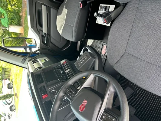 2027 Kenworth T880 in Fort Mill, SC — photo 14