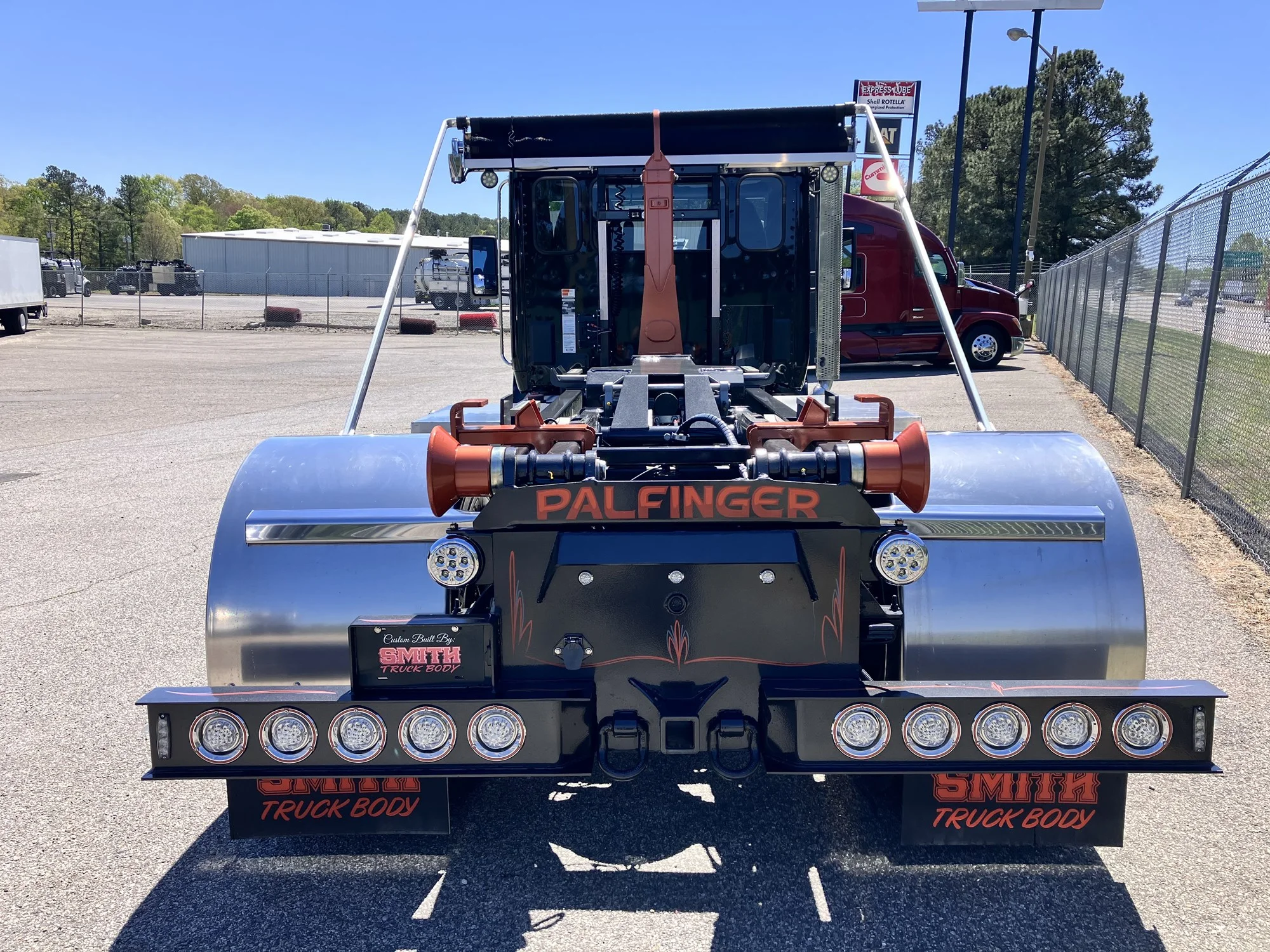 2025 Kenworth T280 in Hagerstown, MD — photo 4