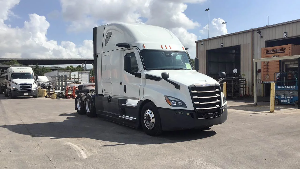 2023 Freightliner Cascadia in Houston, TX
