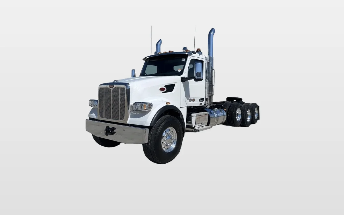 2026 Peterbilt 567 - image 1