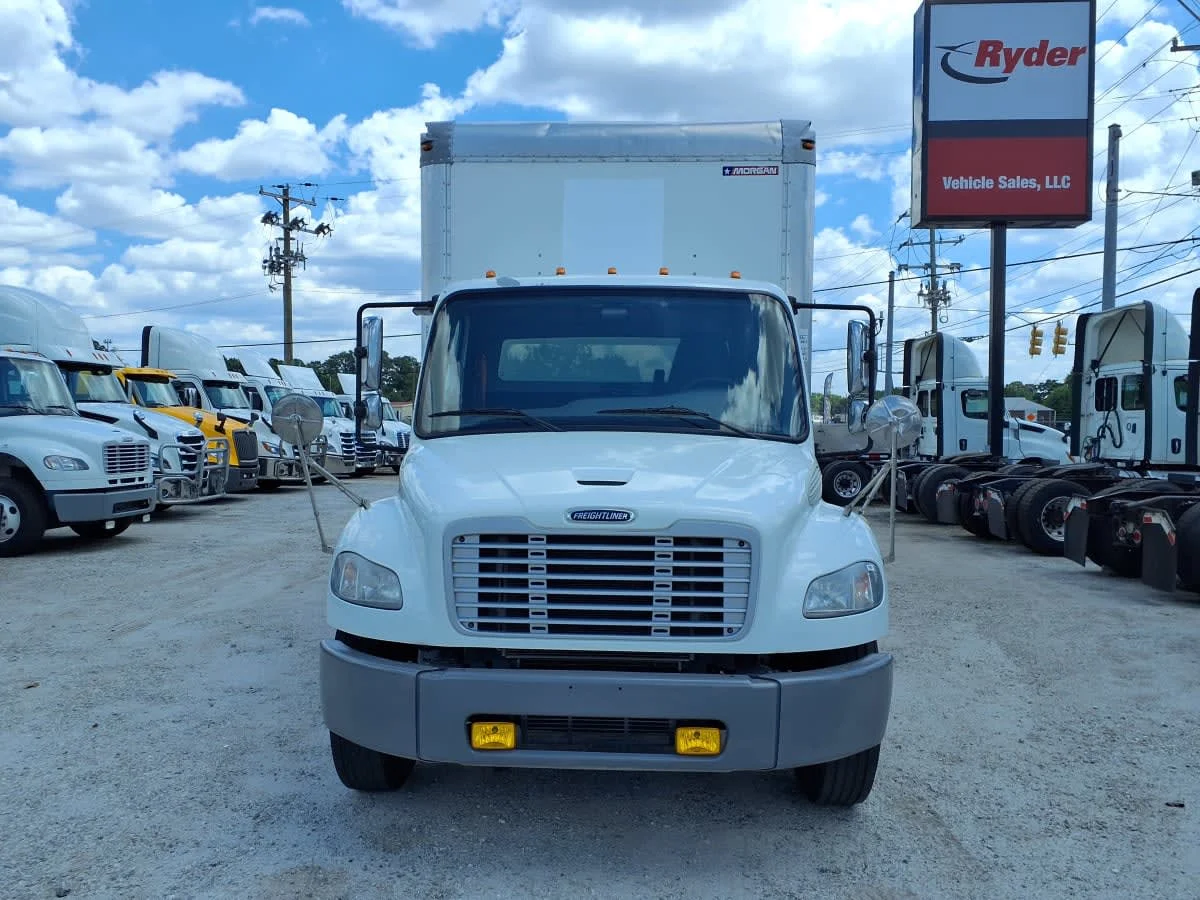2019 Freightliner M2 106 in Greenville, SC — photo 2