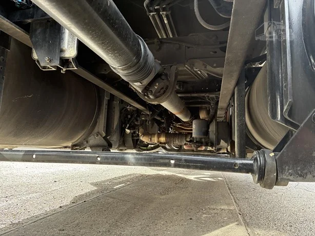 2022 Kenworth W900 - image 29