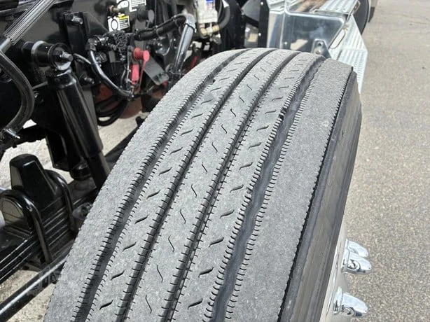 2022 Kenworth W900 - image 16