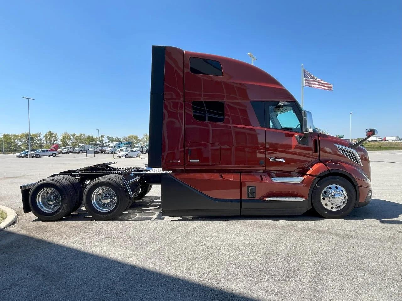 2026 Volvo VNL 860 in Pendleton, IN — photo 4