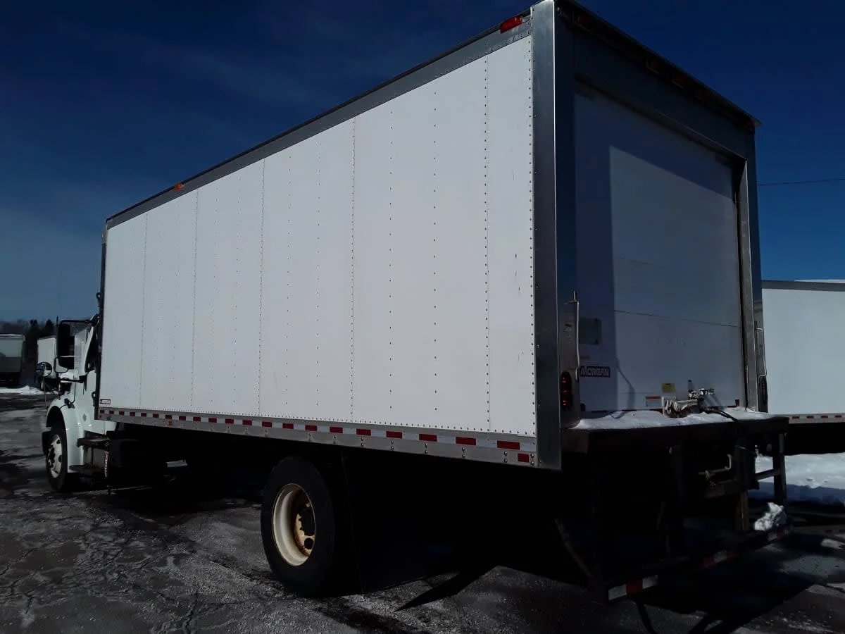 2018 Freightliner M2 106 in Salisbury, MA — photo 6