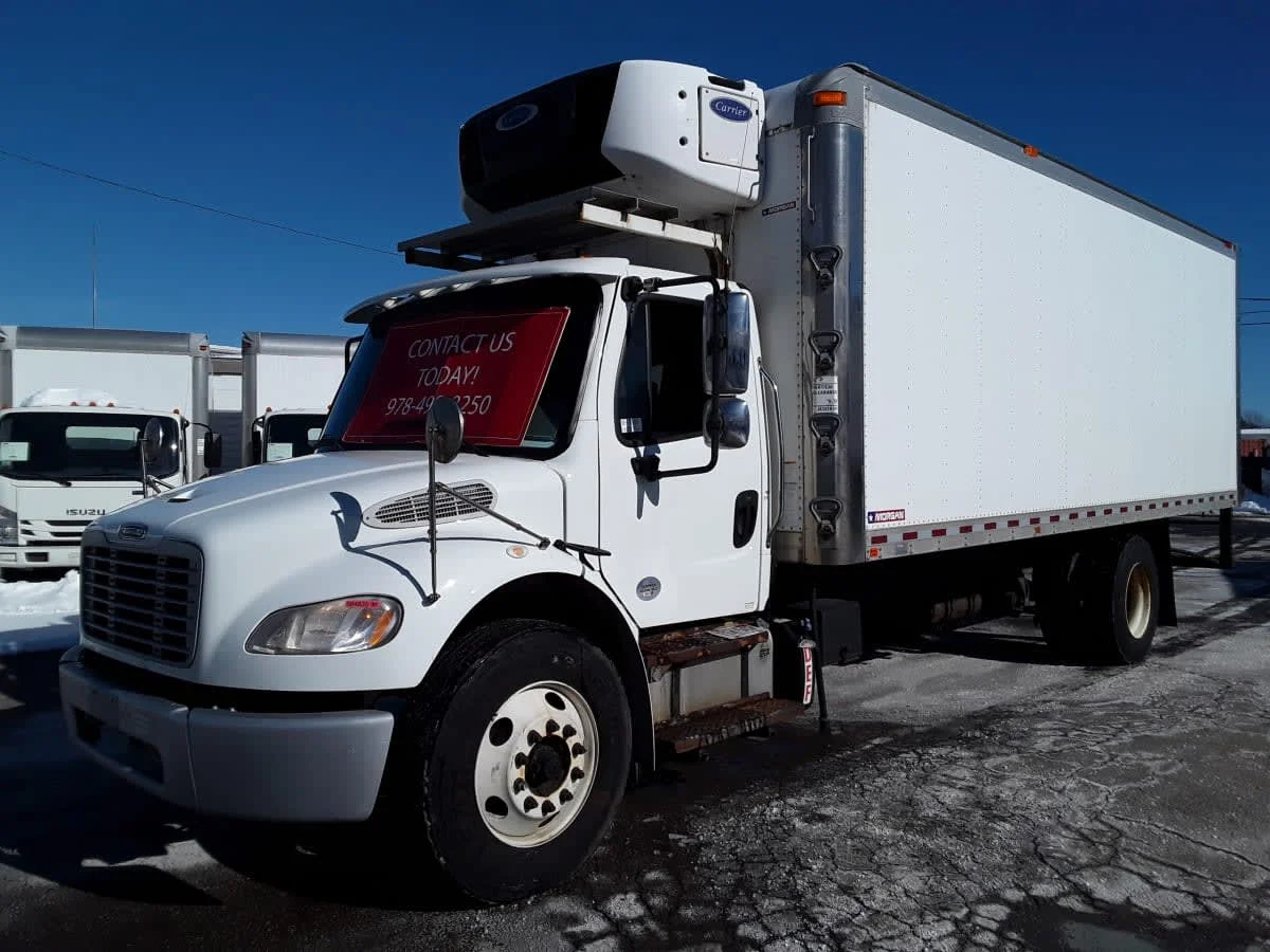 2018 Freightliner M2 106 in Salisbury, MA — photo 2