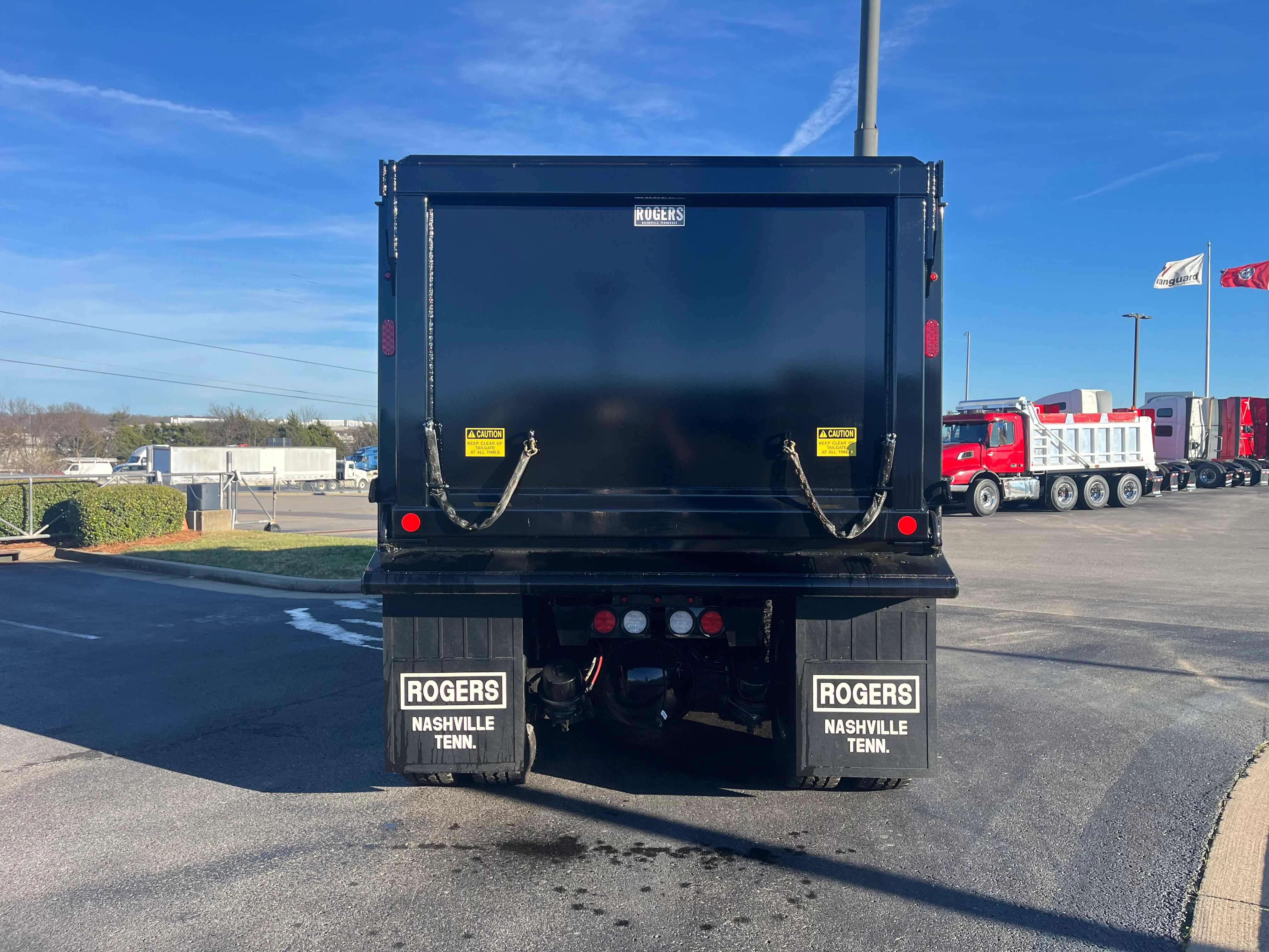 2025 Autocar DC-64 in Clarksville, TN — photo 4