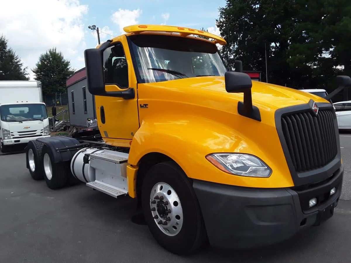 2020 International LT in Charlotte, NC — photo 3