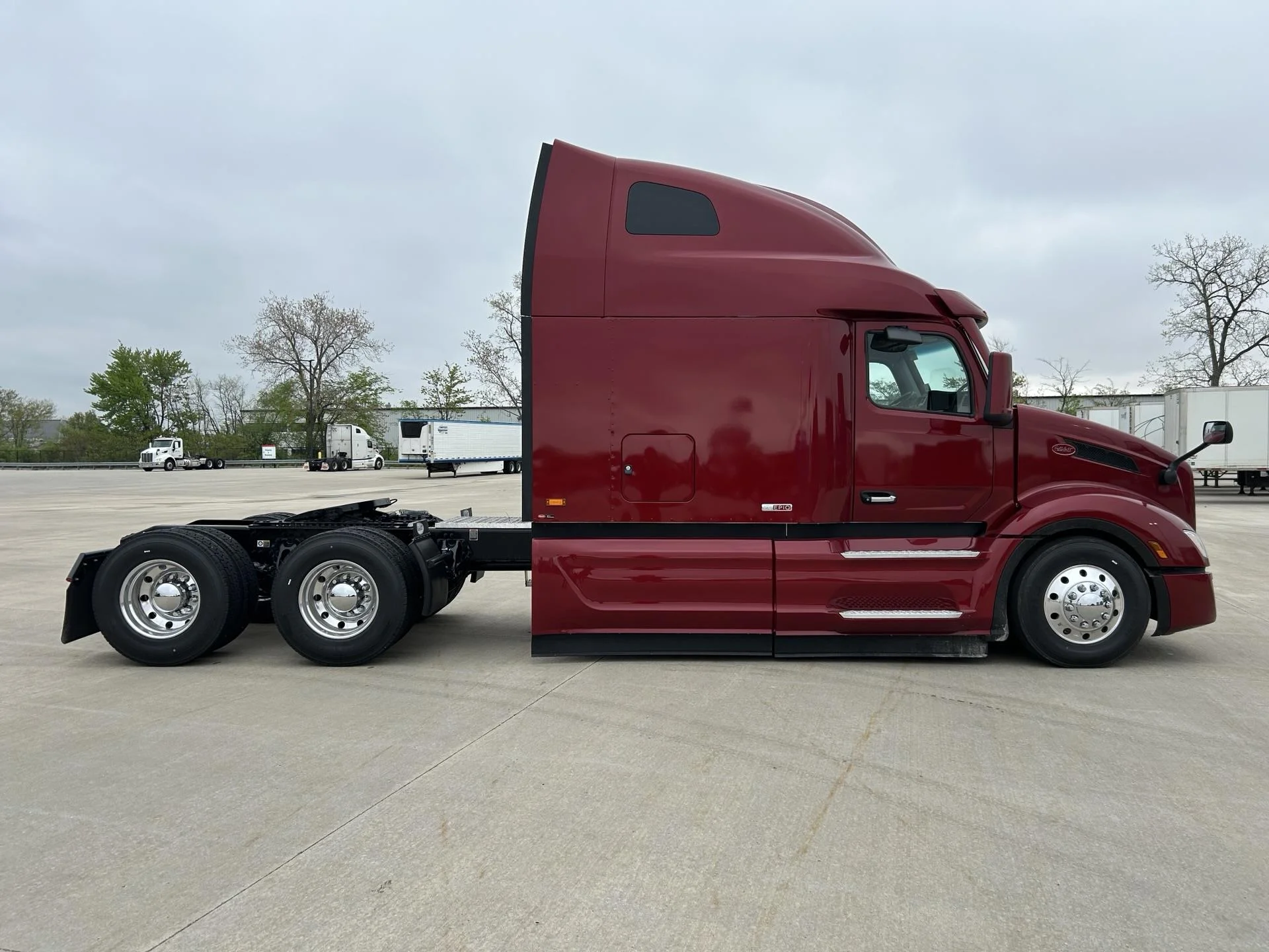 2027 Peterbilt 579 in Perrysburg, OH — photo 4
