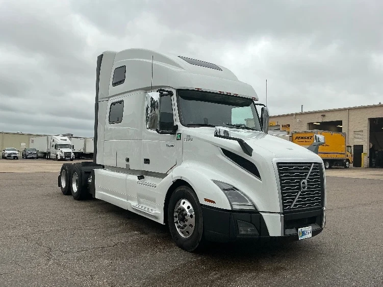 2023 Volvo