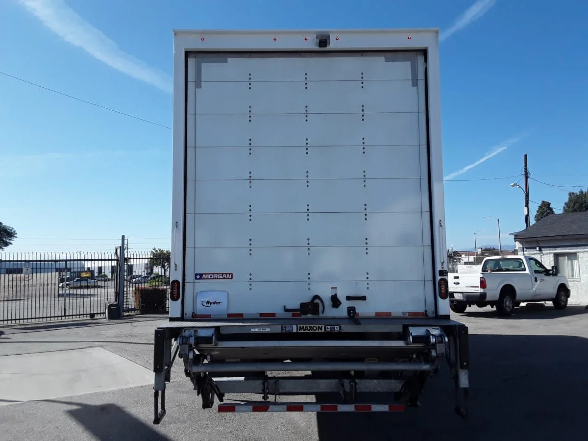 2022 Freightliner M2 106 in Montebello, CA — photo 5