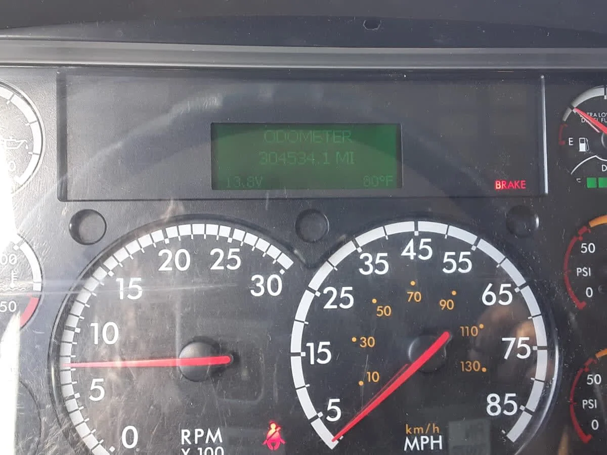 2022 Freightliner M2 106 in Montebello, CA — photo 10