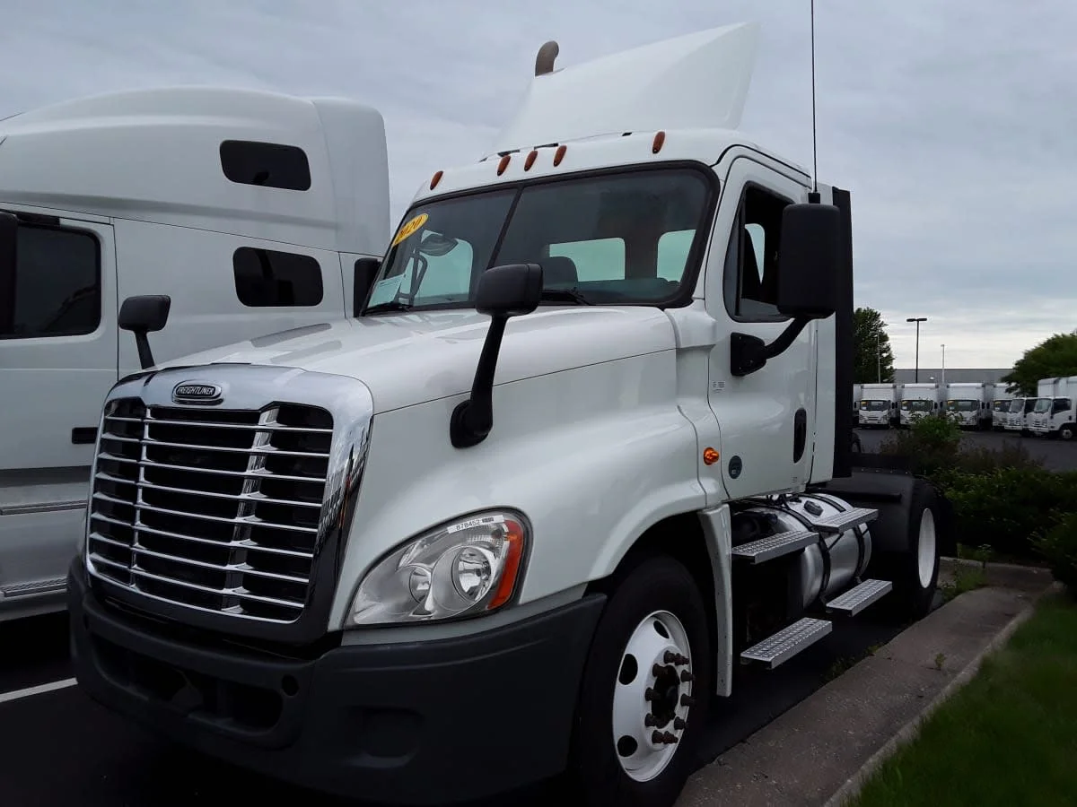 2020 Freightliner Cascadia in Altoona, IA