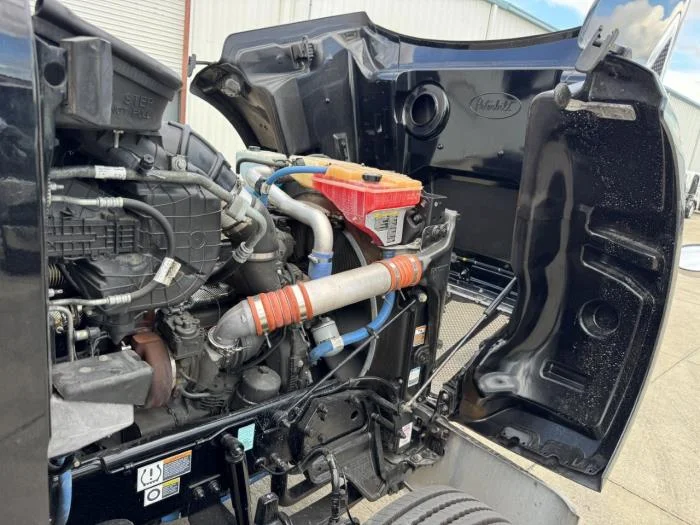 2023 Peterbilt 567 - image 17