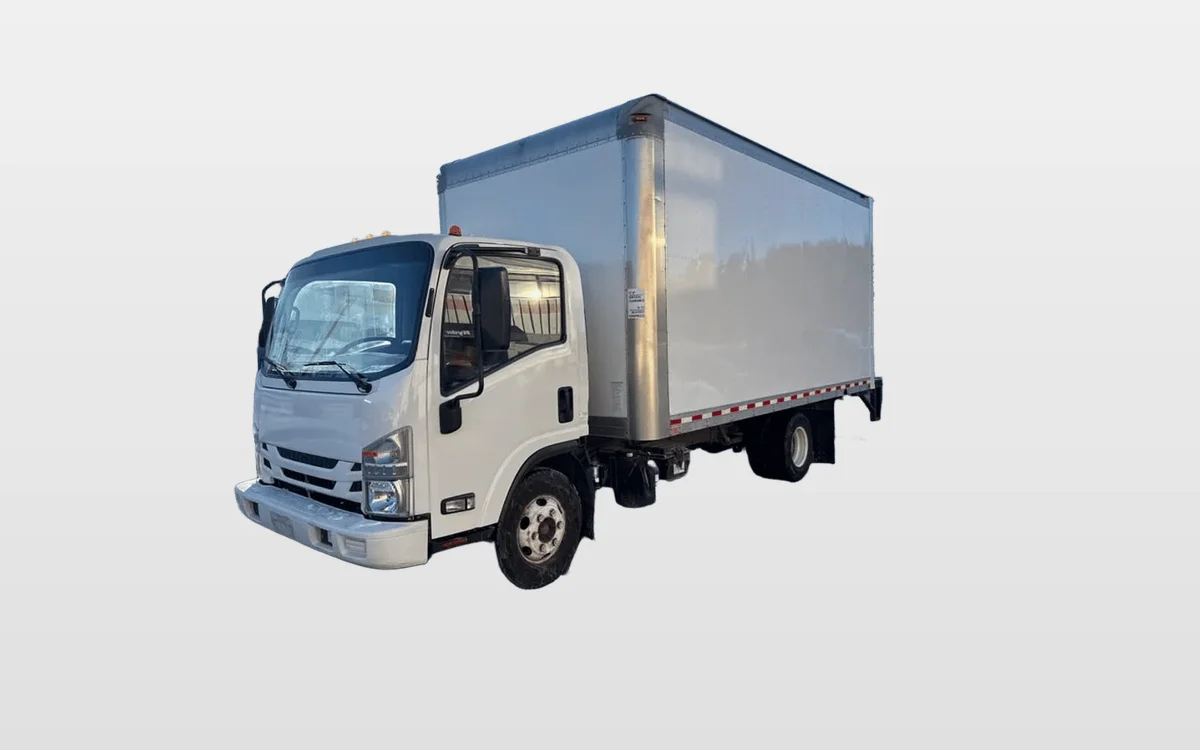 2019 Isuzu NPR - image 1