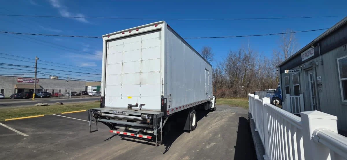 2019 Freightliner M2 106 in Bensalem, PA — photo 4