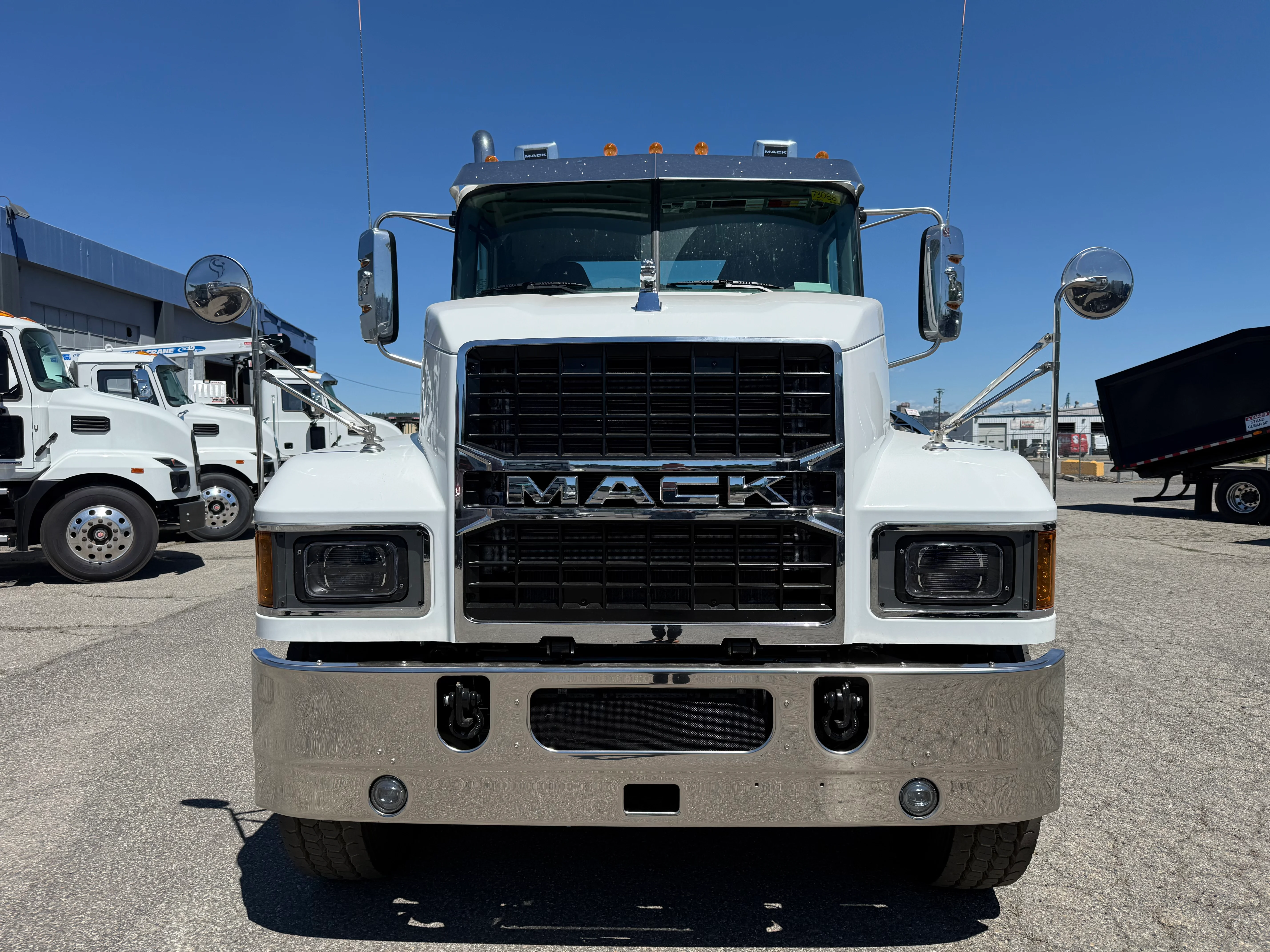 2027 Mack Pinnacle in Spokane, WA — photo 2