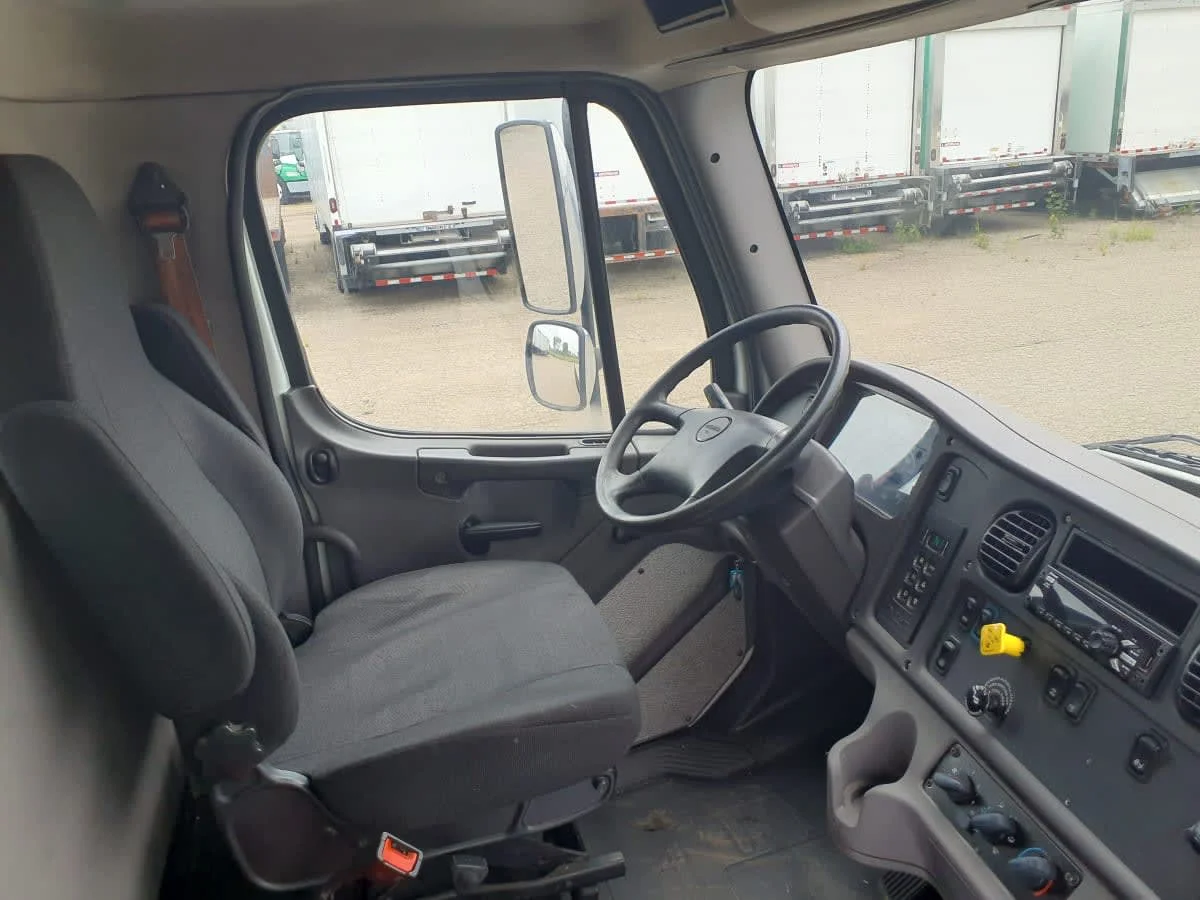 2019 Freightliner M2 106 in Wayland, MI — photo 7
